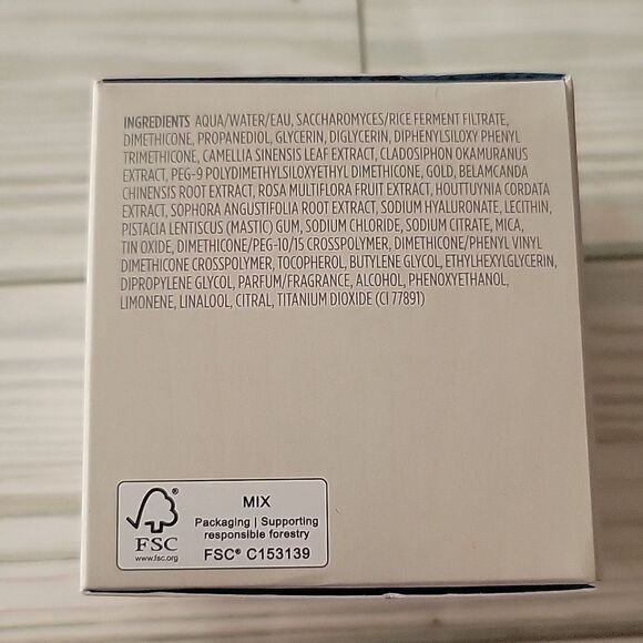 Tatcha The Water Cream - Picture 5 of 9